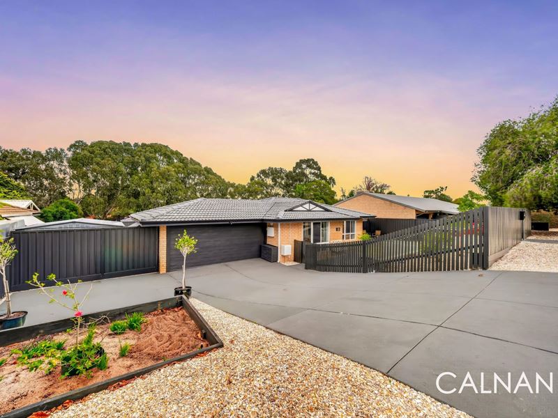 13 Bainton Road, Leeming WA 6149