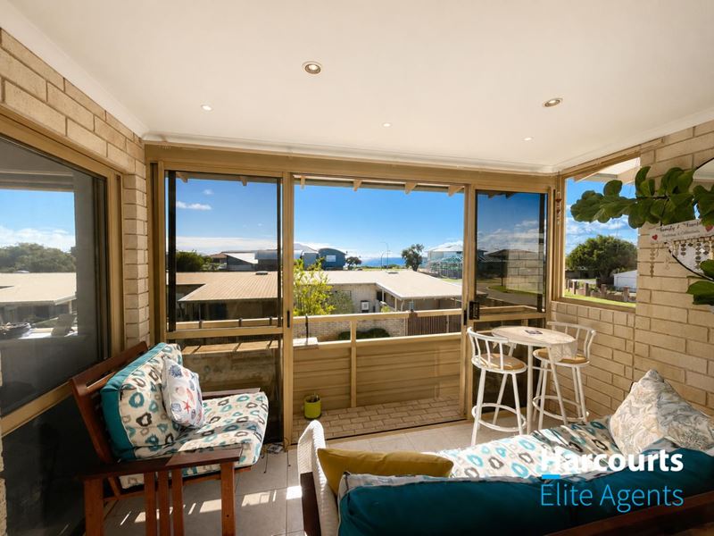 5/6 Bay View Street, Rockingham WA 6168