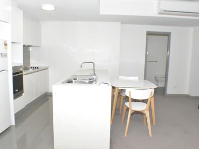 206/60 Grose Avenue, Cannington WA 6107