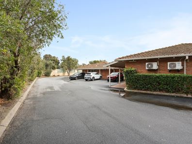 1-3/11 Salix Way, Forrestfield WA 6058