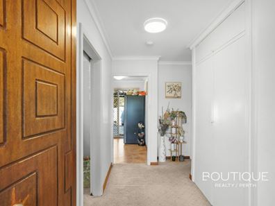 12 Venus Way, Hillarys WA 6025