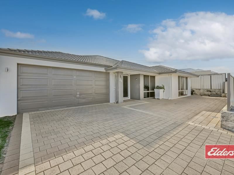 39 Reef Boulevard, Drummond Cove WA 6532