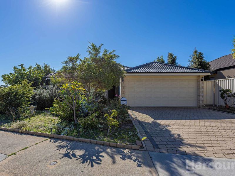 15 Cawdor Lane, Darch WA 6065