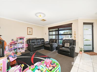 13 Kowari Way, Australind WA 6233