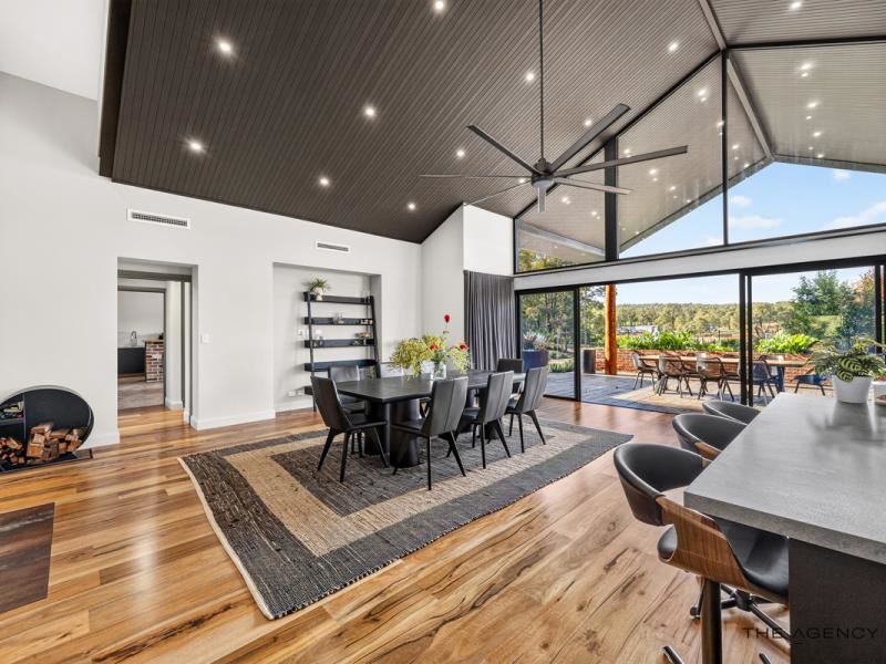 19 Suneca Road, Martin WA 6110