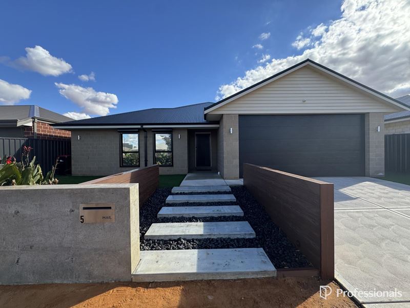 5 Tutara Way, Karlkurla