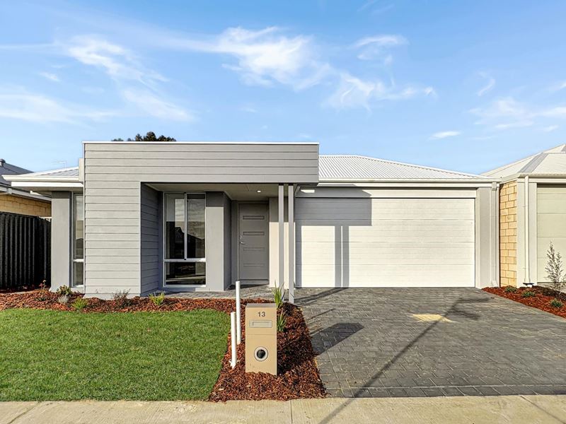 13 Bendigo Boulevard, Byford WA 6122