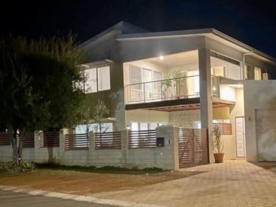 1 Morris Street, Bluff Point WA 6530