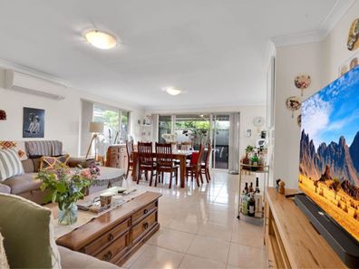 4/81 Ivanhoe Street, Morley WA 6062