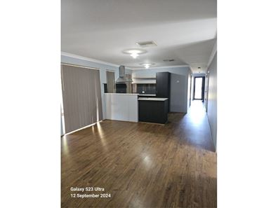 7 Gahnia Street, Piara Waters WA 6112