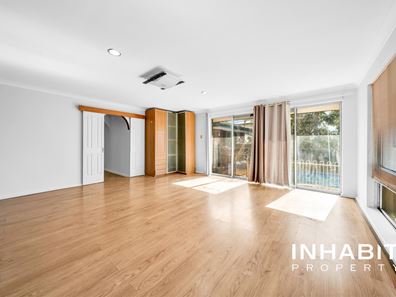 384 Erindale Road, Warwick WA 6024