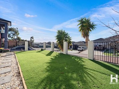4 Elmdon Link, Landsdale WA 6065