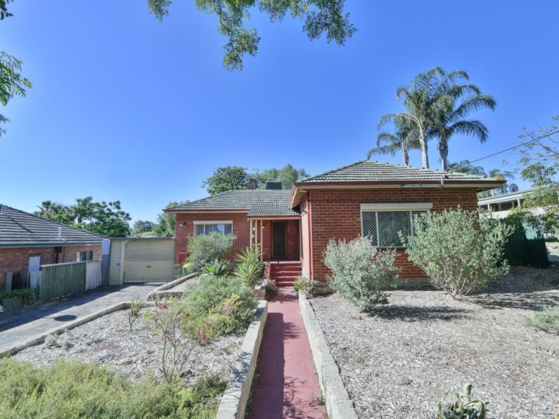 7 Larkin Court, Medina WA 6167