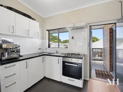11/52 Onslow Road, Shenton Park WA 6008