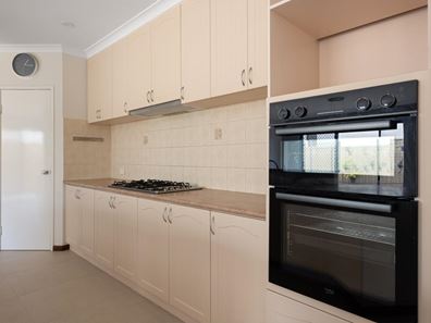 33 Cleveland Street, Dianella WA 6059