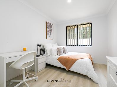 Room/5  13 Champlain Road, Secret Harbour WA 6173