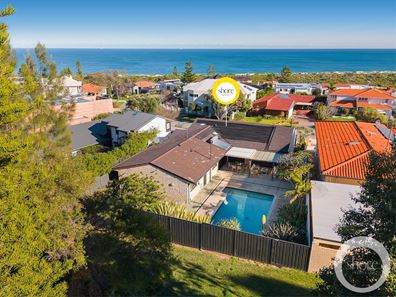 21 Aruma Way, City Beach WA 6015