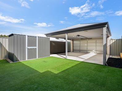 112 Lambeth Circle, Wellard WA 6170