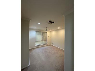 Unit 2/2 Vaughan St, Dianella WA 6059