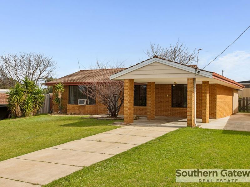 21 Cockman Way, Orelia WA 6167
