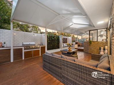 4 Biala Street, Kelmscott WA 6111