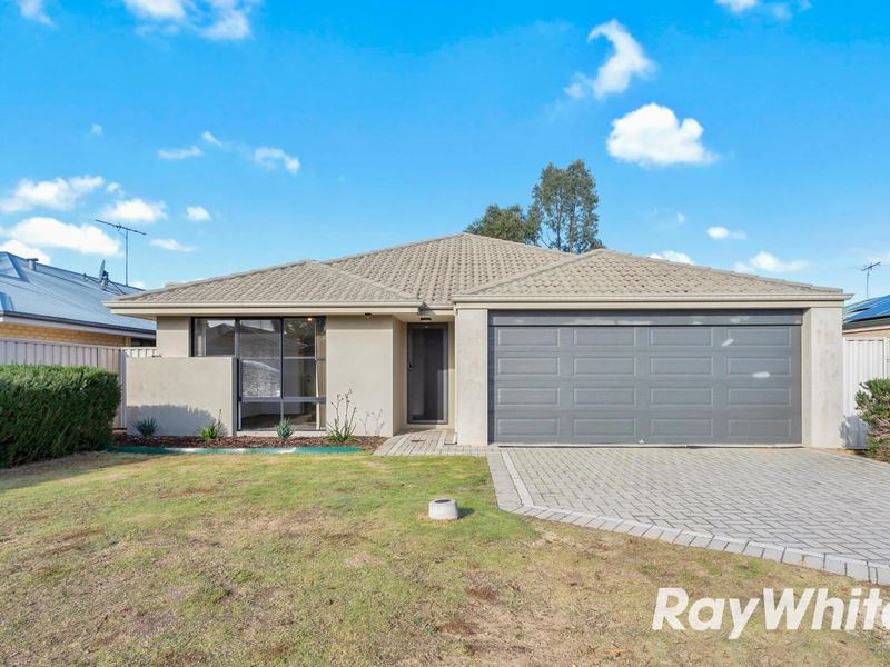 18 Menna Brace, Greenfields WA 6210