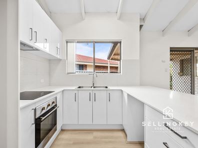 57 PARKSIDE DRIVE, Thornlie WA 6108