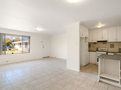 44B Treave Street, Cloverdale WA 6105
