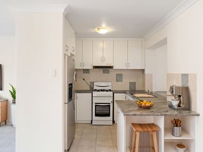 44B Treave Street, Cloverdale WA 6105