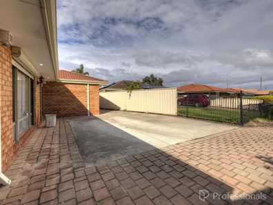 49 Woodleigh Gardens, Ballajura WA 6066
