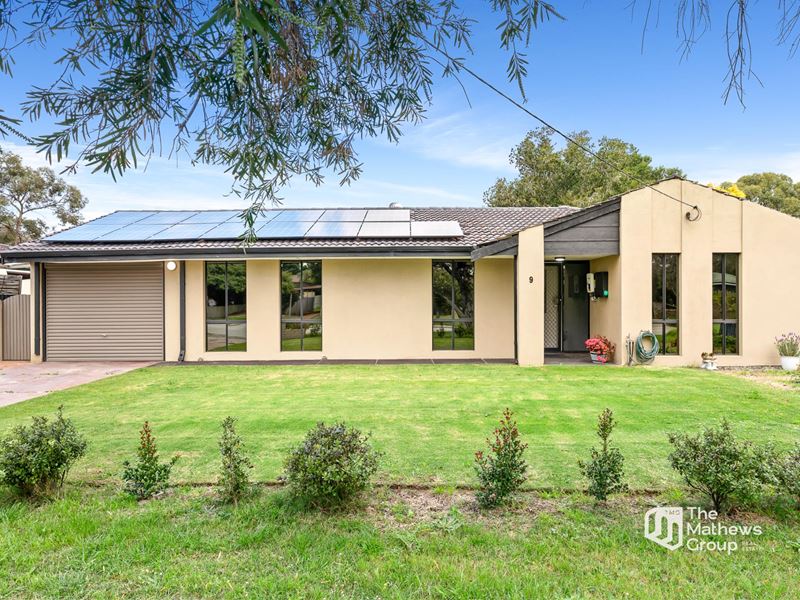 9 Saffron Court, Kelmscott WA 6111