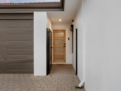 2A Warrender Heights, Secret Harbour WA 6173
