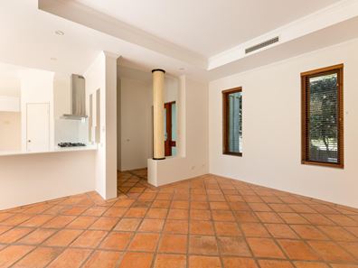 24 Broome Street, Highgate WA 6003
