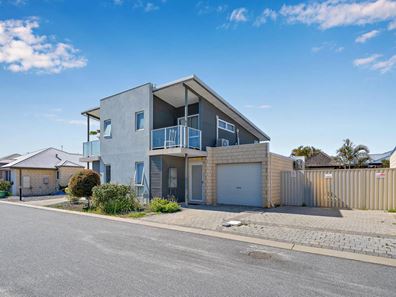 11/36 Wialki Lane, Canning Vale WA 6155