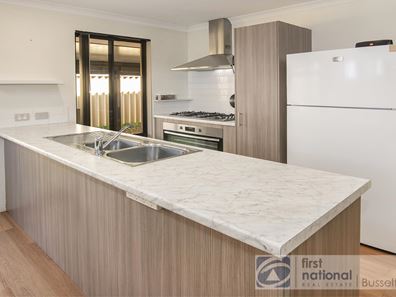 18 Antibes Way, Yalyalup WA 6280