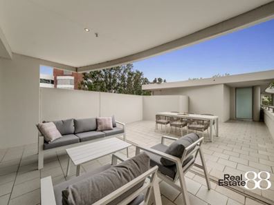 61/42-52 Terrace Road, East Perth WA 6004