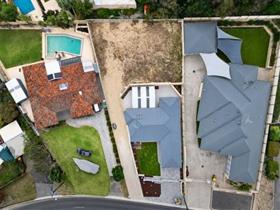 5A Steele Road, Sorrento WA 6020