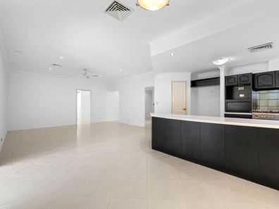44 Longford  Circuit, Darch WA 6065