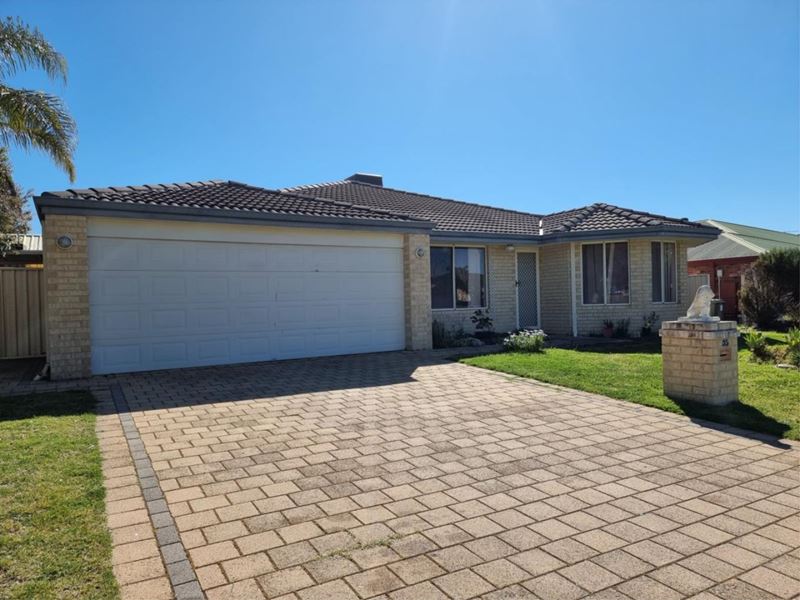 35 Eastwood Parade, Canning Vale WA 6155