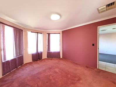 35 Eastwood Parade, Canning Vale WA 6155