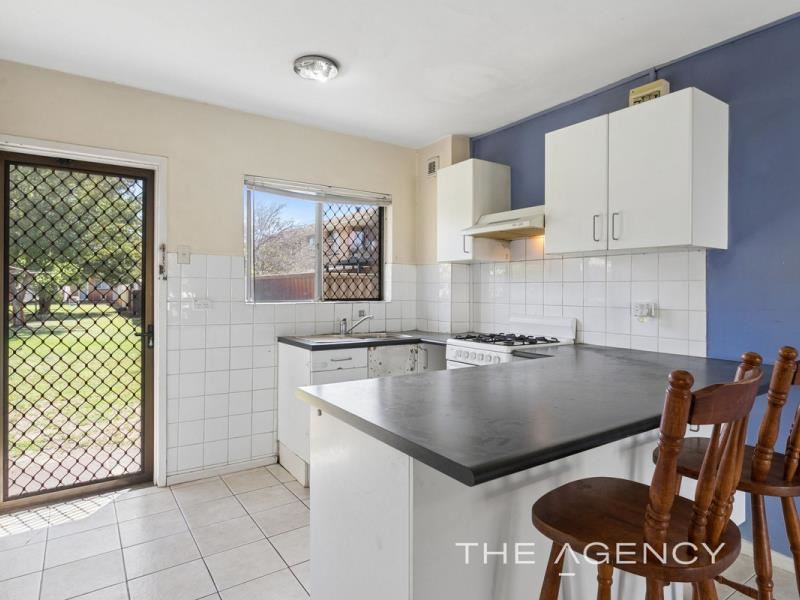 1A/305 Harborne Street, Glendalough WA 6016