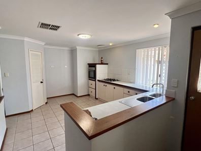 5 Willoughbridge Crescent, Erskine WA 6210