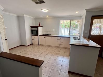 5 Willoughbridge Crescent, Erskine WA 6210