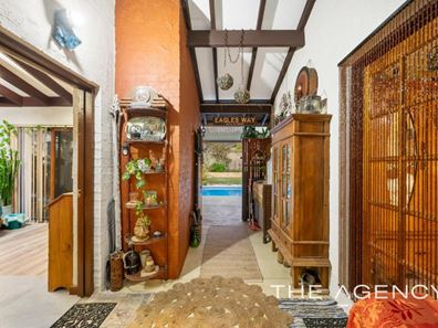 16 Bates Way, Warnbro WA 6169