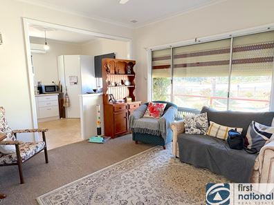 81 Mitchell Street, Cunderdin WA 6407