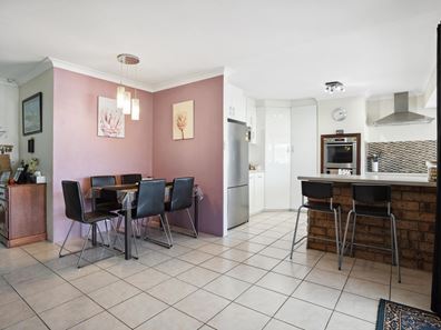 52 Kellerman Way, Gosnells WA 6110