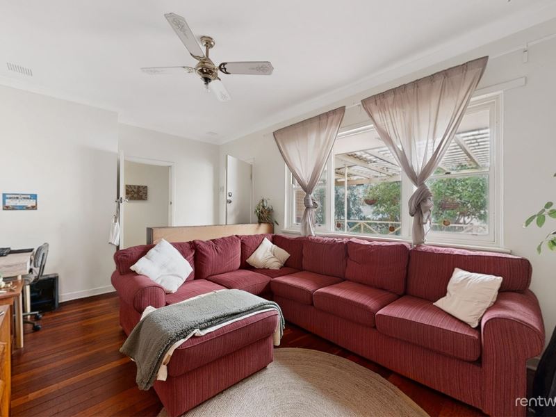 28 Oswald Street, Coolbellup WA 6163