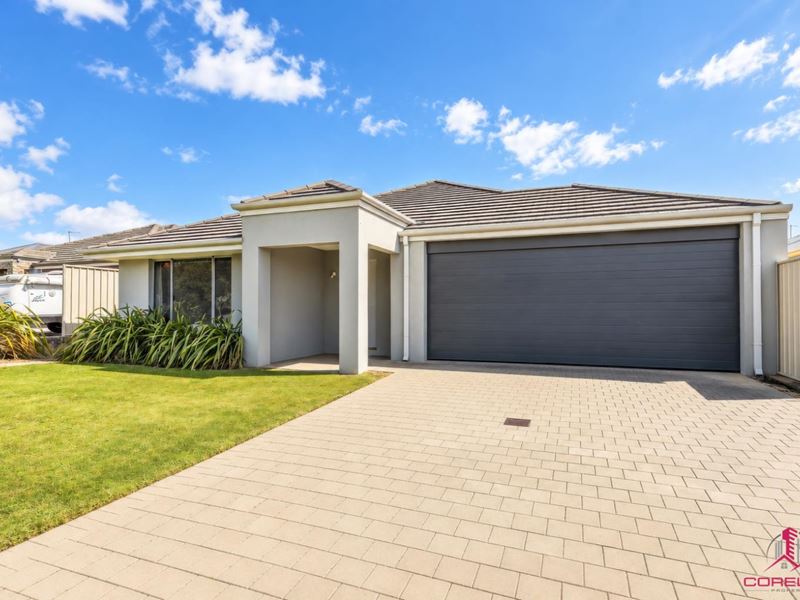 26 Tambrey Ave, Golden Bay WA 6174
