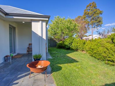 63 St Michaels Parkway, Dunsborough WA 6281