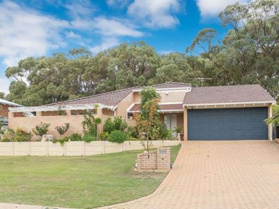 7 Mosman Court, Kallaroo WA 6025